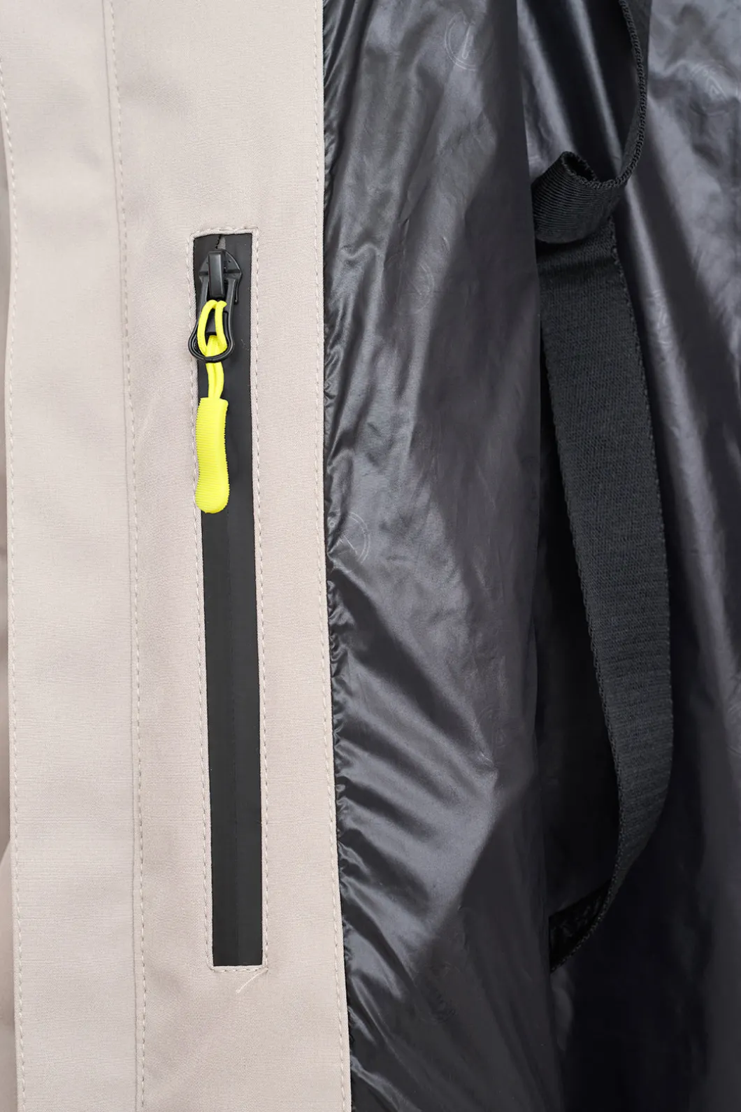 Tantä Rainwear Puffers | Borë