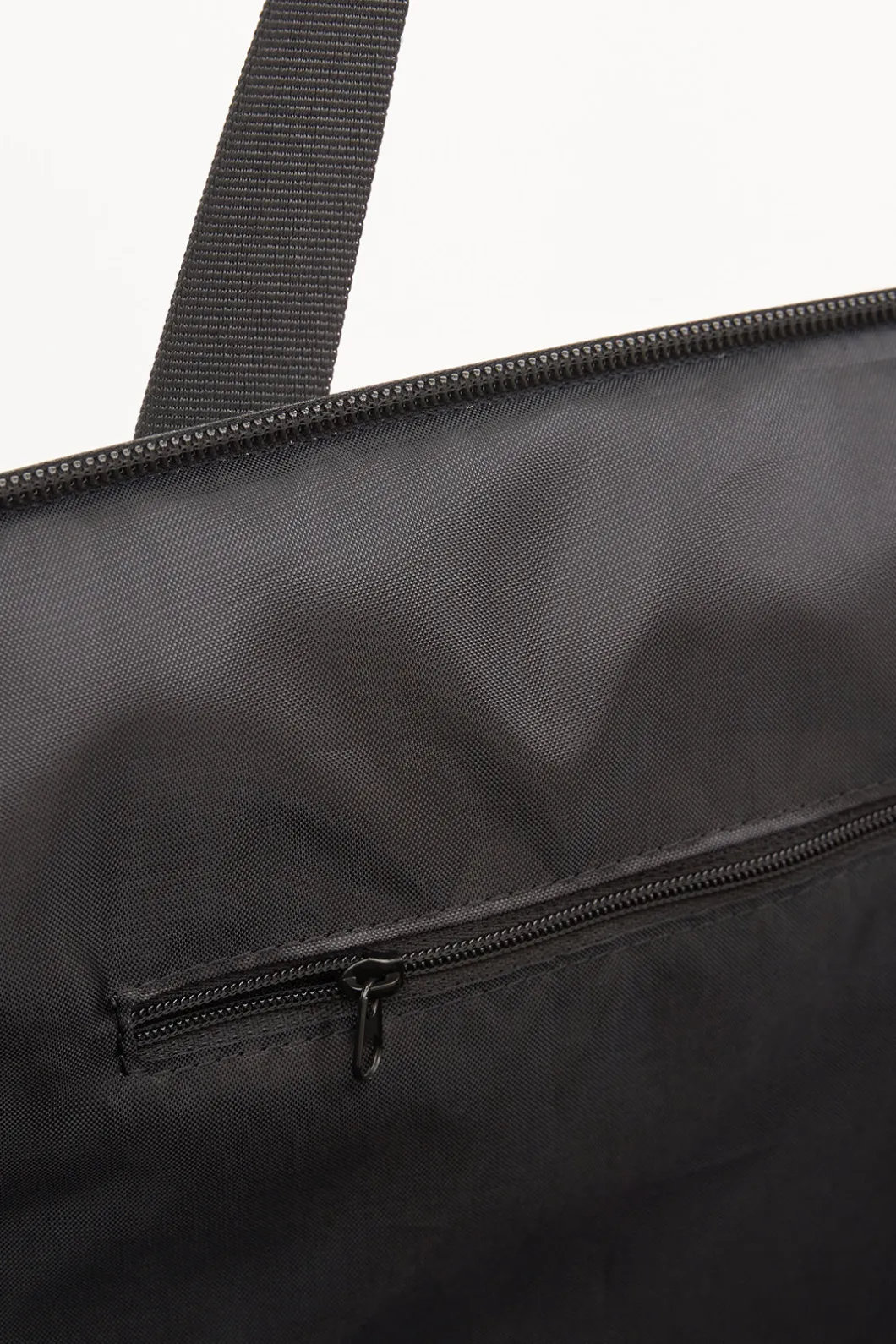 Tantä Rainwear Gym Bags | Bora