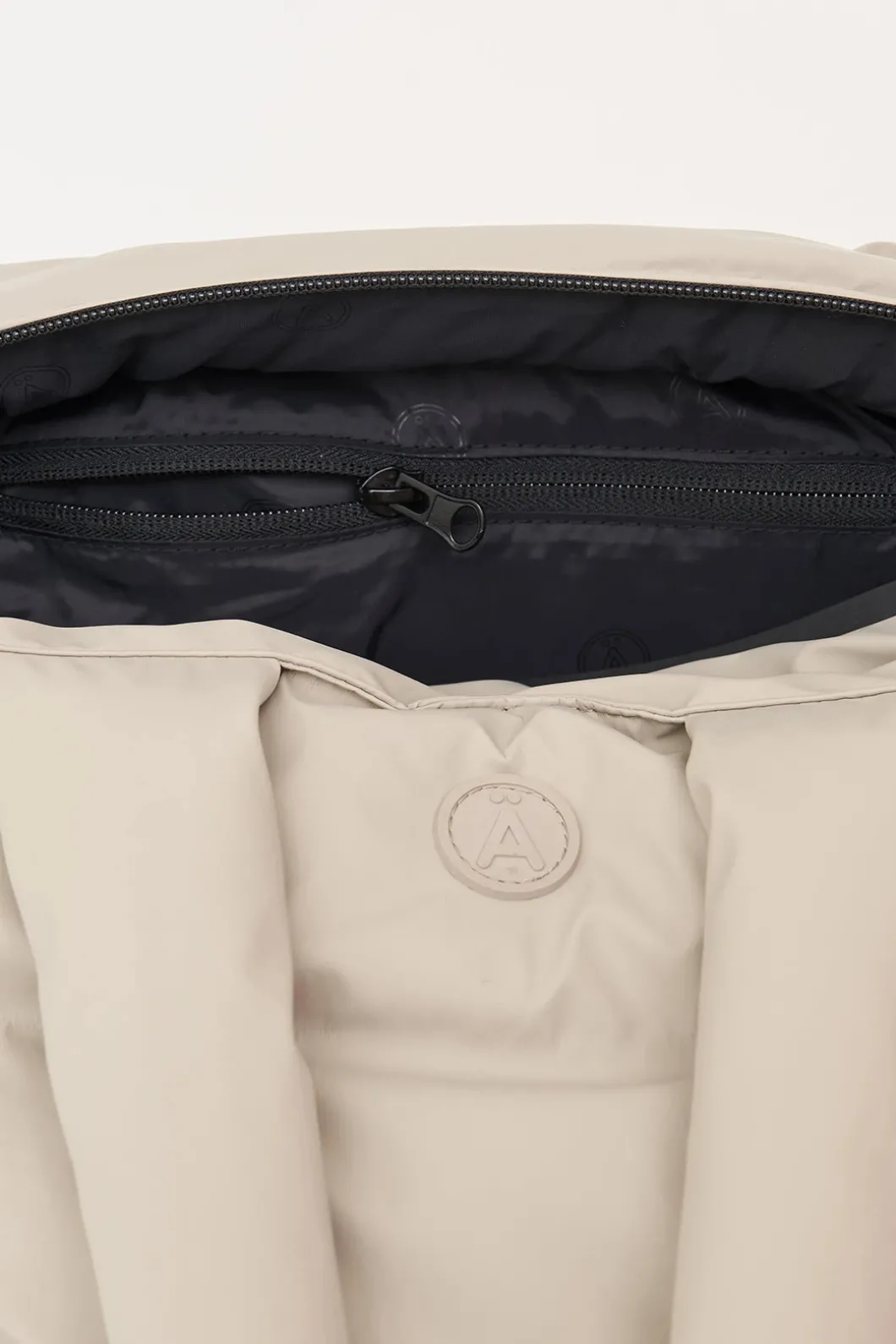 Tantä Rainwear Tote Bags | Eira