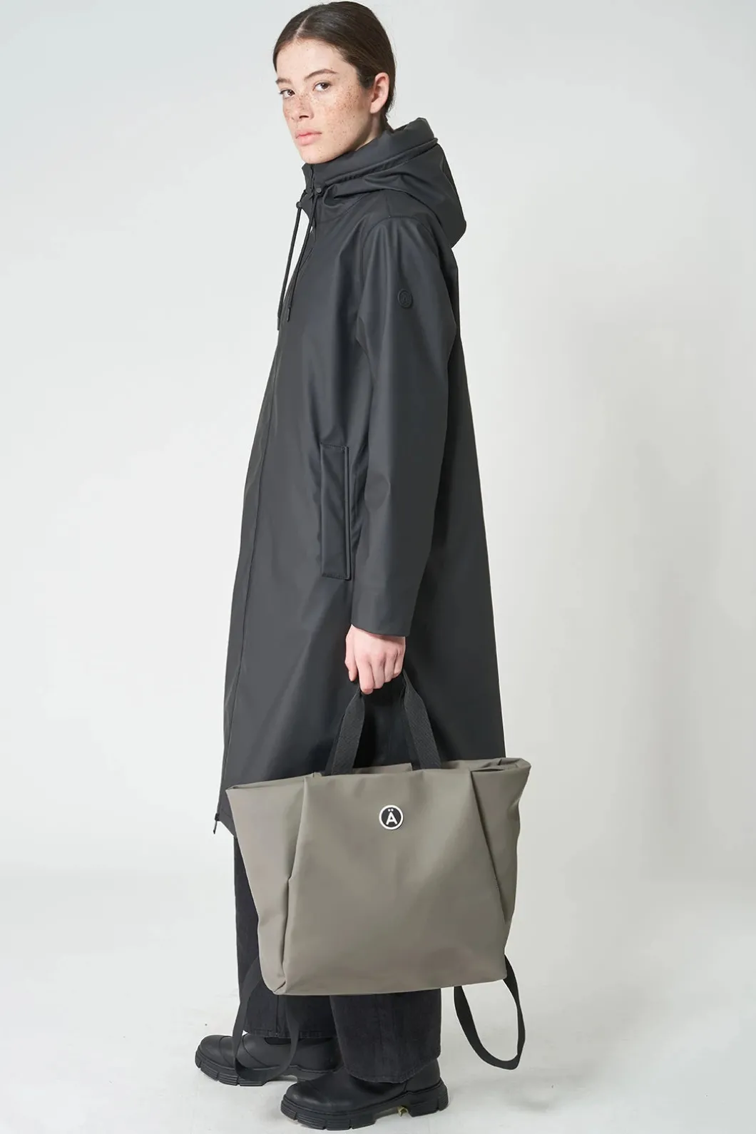 Tantä Rainwear Tote Bags | Hó