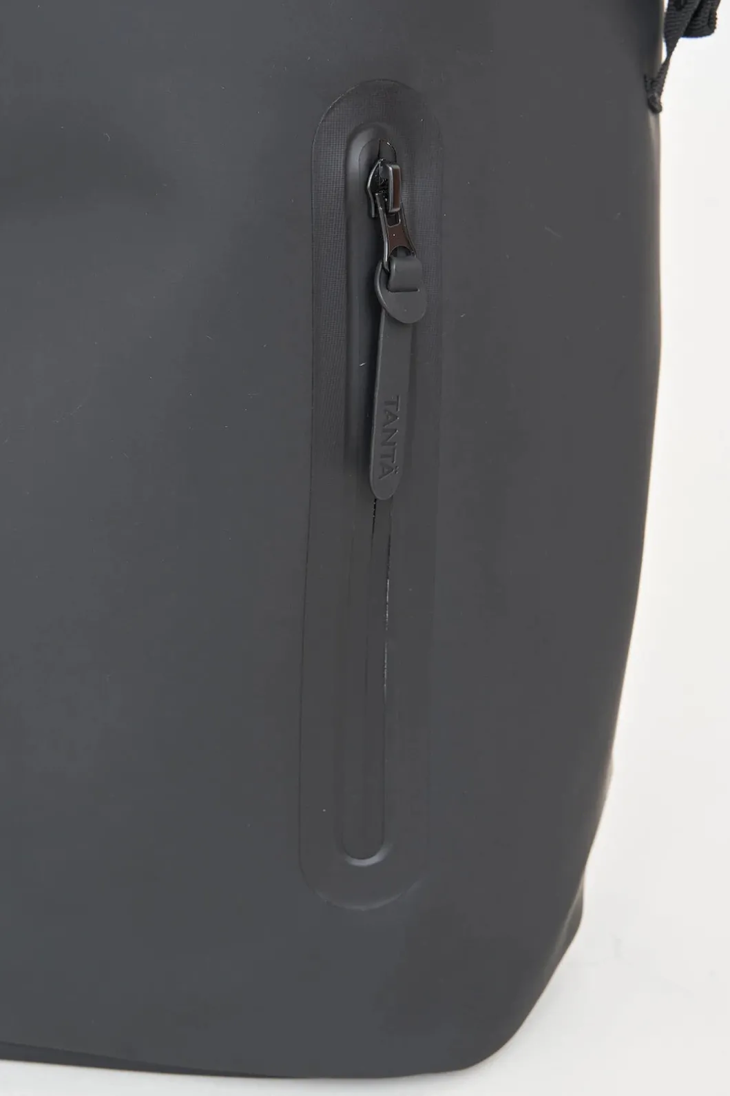 Tantä Rainwear Backpacks | Sniego